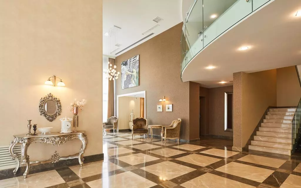 گالری پالاس هتل تفلیس-8185